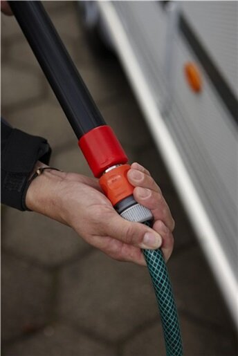 Vikan Transport Waterdoorlatende Telescoopsteel Met C-Koppeling  &Oslash;32, 106.0-160.0cm , Zwart