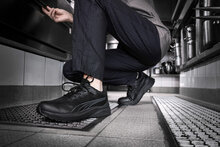 Puma Safety SPARK ST BLK LOW O1 FO SR Werkschoen Zwart