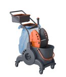 iVo Giotto Enkele Mopemmer 25L met Onderstel LT25, Moppers en Duwbeugel, Afvalunit en Tray iVo Giotto Enkele Mopemmer 25L met Onderstel LT25, Moppers en Duwbeugel, Afvalunit en Tray