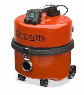 Numatic Roetstofzuiger NQS250 rood met kit B12 Numatic Roetstofzuiger NQS250 rood met kit B12